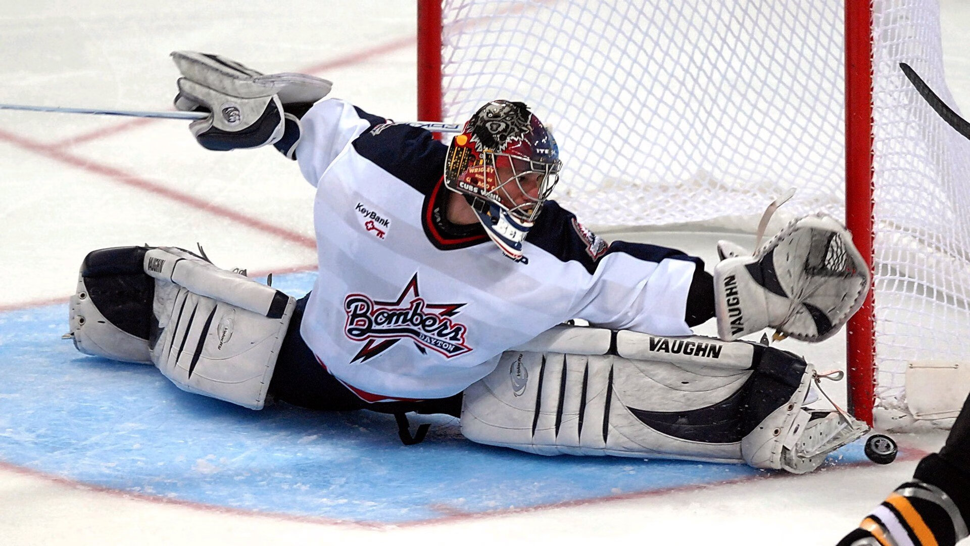 AYXSPORTSAPP-《知名品牌布局电竞广告，营销策略新高度》，电竞营销有关的品牌